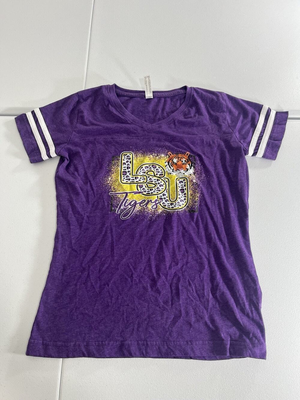 LSU Tigers Women's Short Sleeve V-Neck T-Shirt Size S